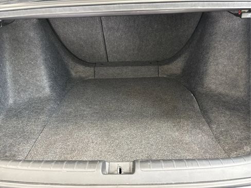 Used 2019 Honda Accord Sport image 16