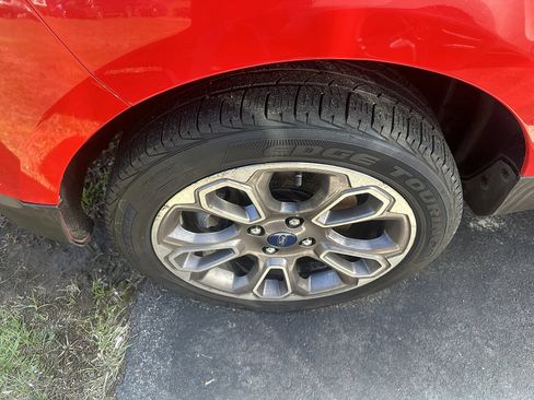 Certified 2020 Ford EcoSport Titanium image 7