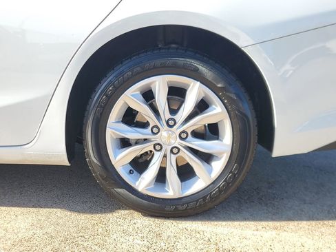 Used 2023 Chevrolet Malibu LT image 8