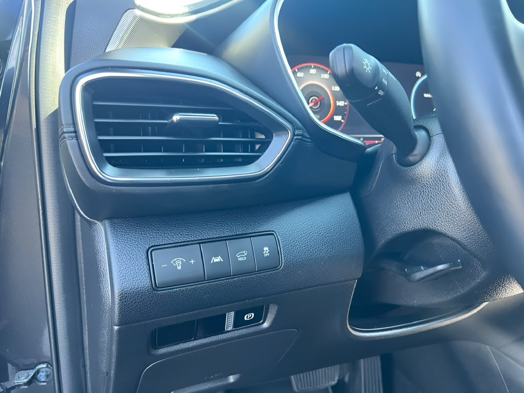Used 2022 Hyundai Santa Fe XRT AWD/4WD image 11