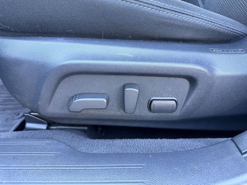 Used 2018 Subaru Outback 2.5i Premium image 16