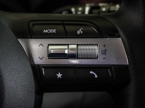 Certified 2025 Hyundai Tucson SEL FWD image 38