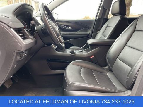 Used 2024 GMC Terrain SLT image 18