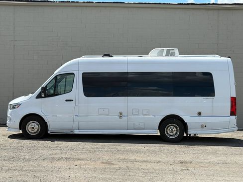 Used 2022 Mercedes-Benz Sprinter 3500 w/ Parking Package image 3