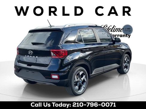 New 2026 Hyundai Venue SEL FWD image 6