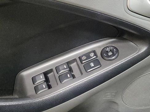 Used 2017 Kia Forte LX image 27