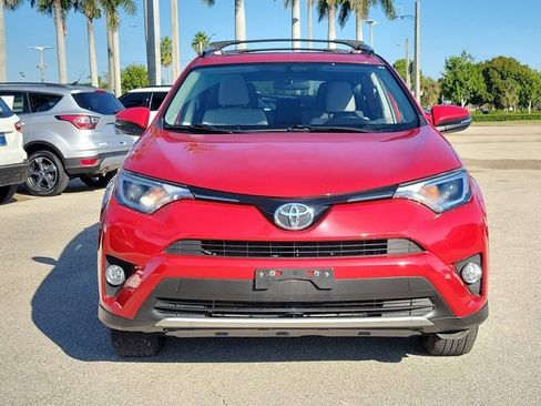 Used 2016 Toyota RAV4 XLE image 2