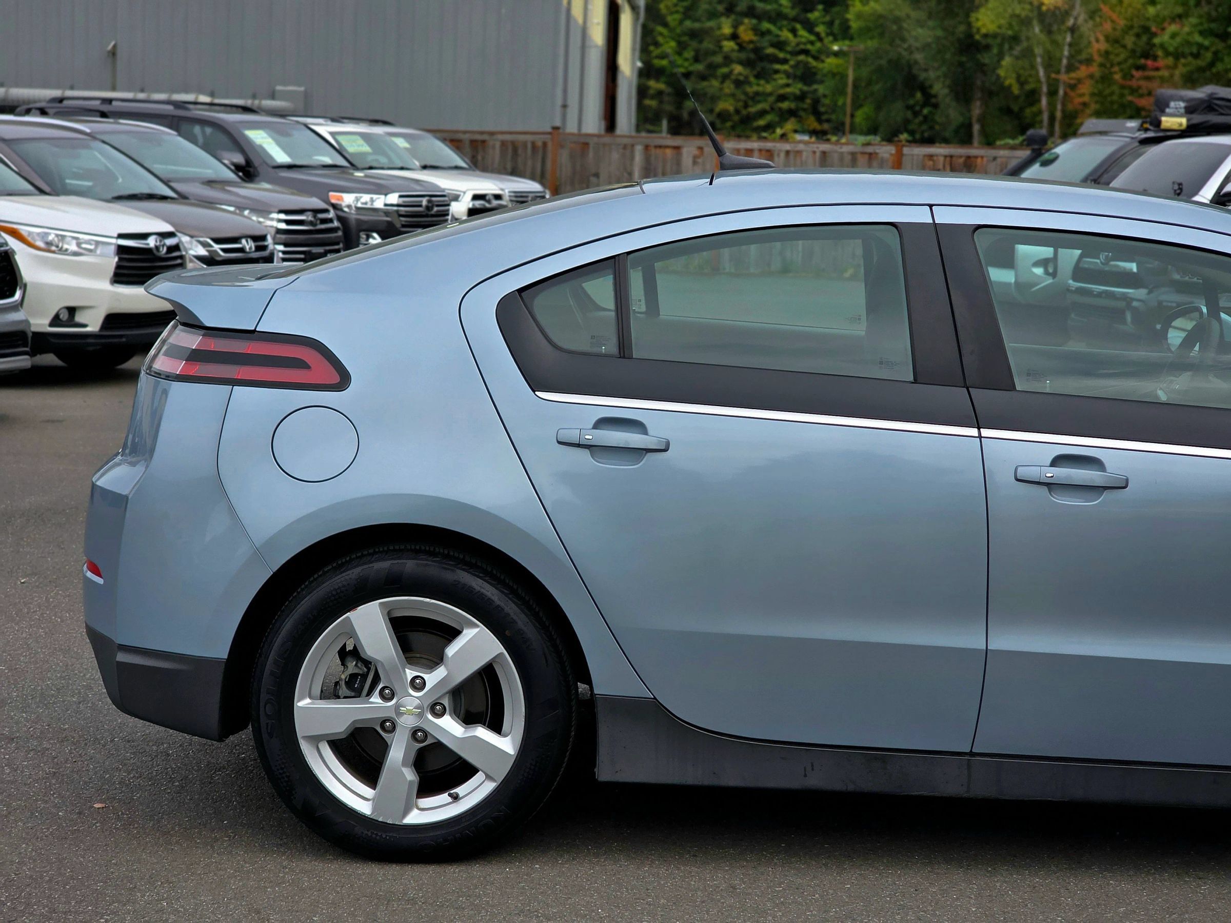 Used 2013 Chevrolet Volt FWD image 15