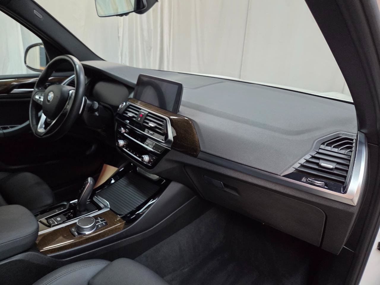 Used 2020 BMW X3 xDrive30i AWD/4WD image 18
