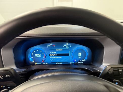 Used 2025 Ford Bronco Sport Badlands image 76