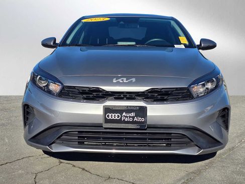 Used 2023 Kia Forte LXS w/ LXS Technology Package image 8
