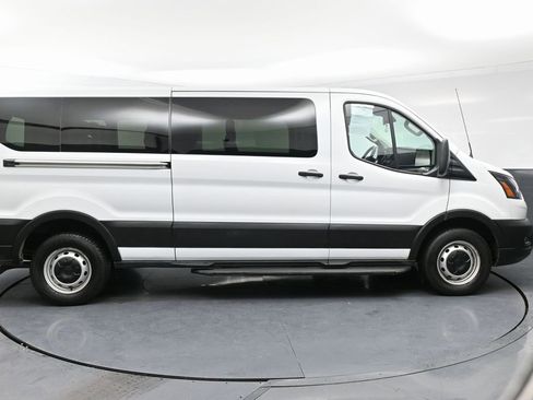 Used 2020 Ford Transit 350 XL image 8