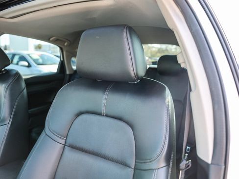 Used 2024 Honda Civic EX-L image 16