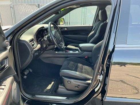 Used 2025 Dodge Durango GT AWD/4WD image 9