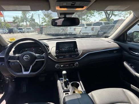 Used 2020 Nissan Altima 2.5 SL AWD/4WD image 21
