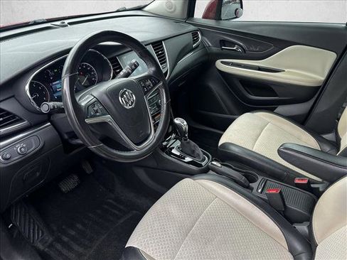 Used 2019 Buick Encore Preferred image 9