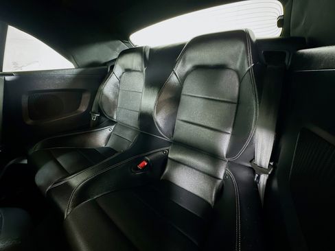 Used 2020 Ford Mustang Premium RWD image 22