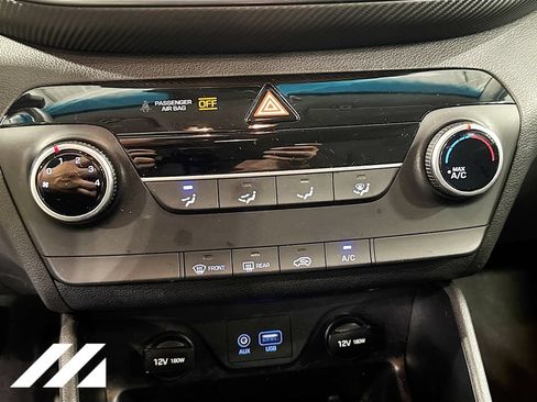 Used 2019 Hyundai Tucson SE AWD/4WD image 17