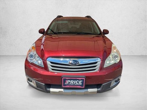 Used 2012 Subaru Outback 2.5i Limited w/ Moonroof Pkg AWD/4WD image 2