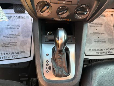 Used 2014 Volkswagen Jetta SE image 15
