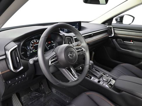 Used 2026 MAZDA CX-50 AWD 2.5 Hybrid w/ Premium Pkg image 11