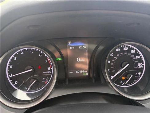 Used 2022 Toyota Camry SE image 24