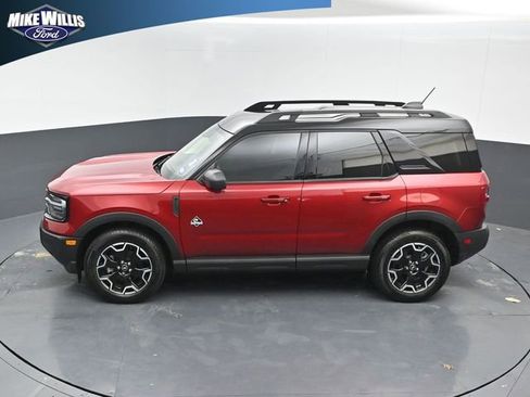 Used 2025 Ford Bronco Sport Outer Banks w/ Outer Banks Tech Package+ AWD/4WD image 12