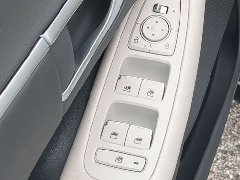New 2026 Hyundai Sonata SEL FWD image 18