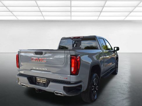 Used 2025 GMC Sierra 1500 AT4 w/ AT4 Premium Package AWD/4WD image 8