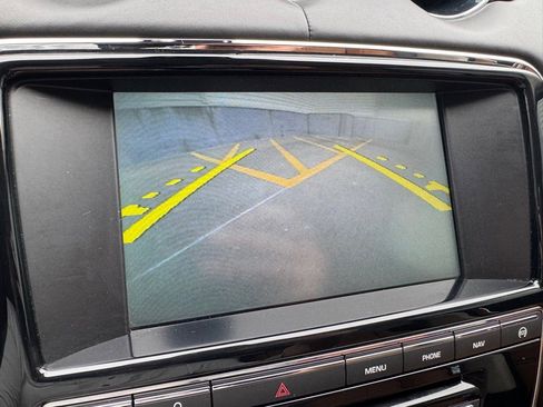 Used 2015 Jaguar XJ L Supercharged image 18