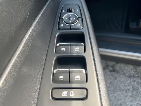 Used 2020 Hyundai Santa Fe SEL AWD/4WD image 16