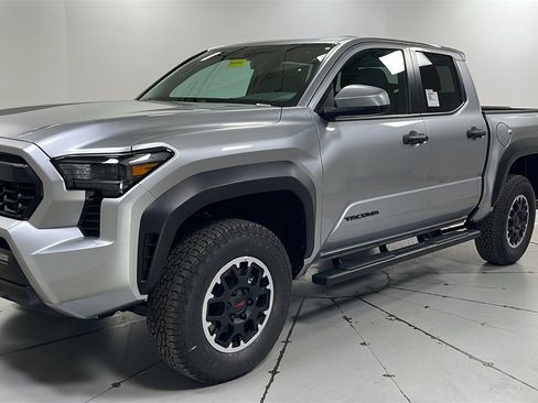 New 2025 Toyota Tacoma TRD Off-Road image 1