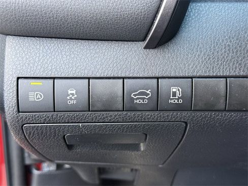 Used 2021 Toyota Camry SE image 21