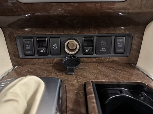 Used 2016 INFINITI QX80 Luxe w/ 22" Wheel Package image 25