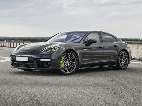 Used 2019 Porsche Panamera 4 AWD/4WD image 1