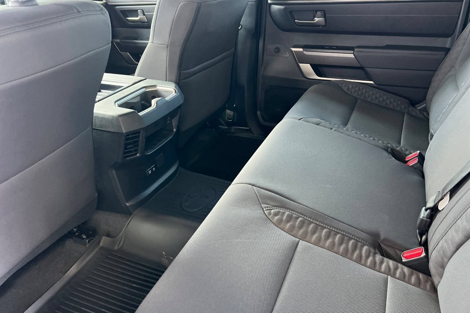 Certified 2025 Toyota Tundra SR5 w/ TRD Off-Road Package AWD/4WD image 10