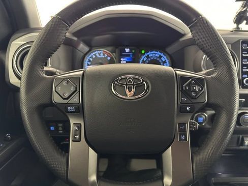 Used 2023 Toyota Tacoma TRD Off-Road w/ Black Out Package (TMS) AWD/4WD image 17