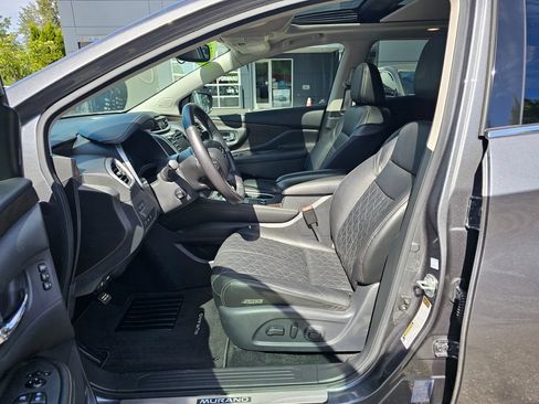 Used 2022 Nissan Murano Platinum w/ Cargo Package AWD/4WD image 17