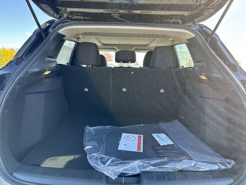 New 2026 Nissan Kicks SV w/ SV Premium Package AWD/4WD image 34