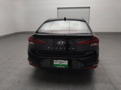 Used 2020 Hyundai Elantra SEL FWD image 7
