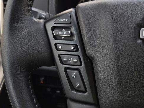 Used 2024 Nissan Frontier SV w/ SV Convenience Package AWD/4WD image 24