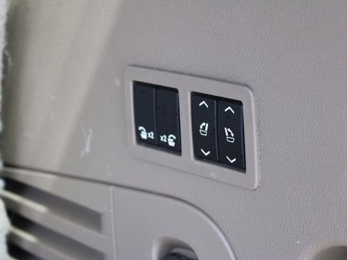 Used 2017 Chevrolet Tahoe Premier image 11