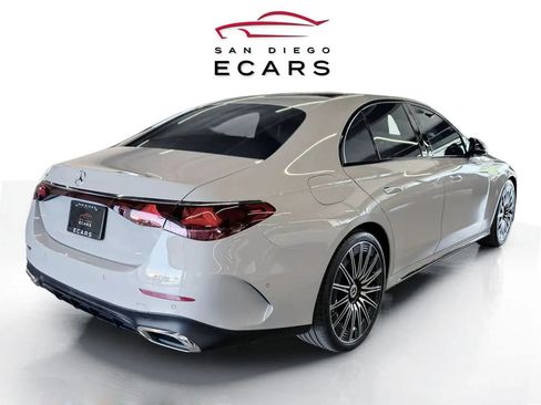 Used 2025 Mercedes-Benz E 350 Sedan image 4