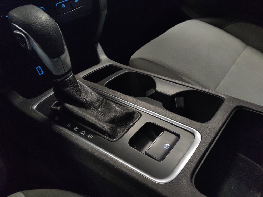 Used 2019 Ford Escape SE FWD image 26