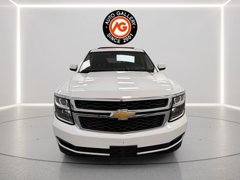 Used 2018 Chevrolet Tahoe LT RWD image 3