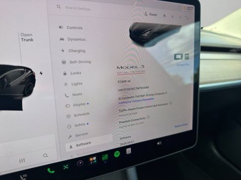 Used 2022 Tesla Model 3 Performance AWD/4WD image 15