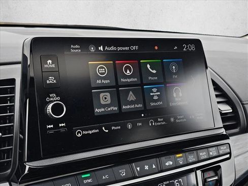 Used 2025 Honda Odyssey Elite image 25