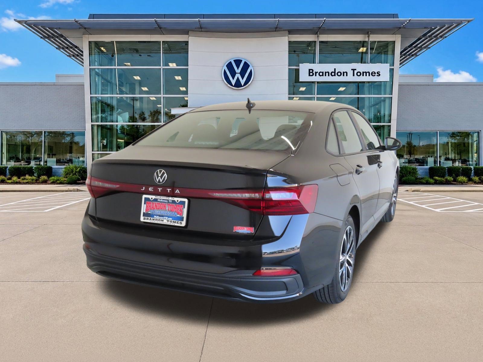 Used 2026 Volkswagen Jetta Sport FWD image 3