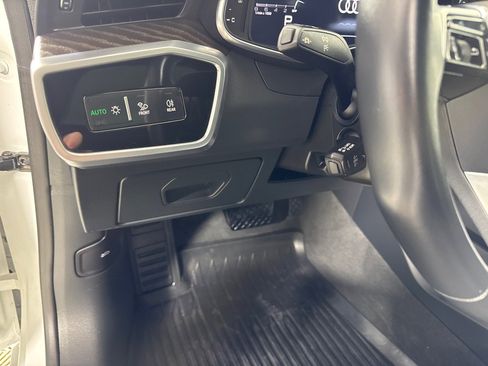 Used 2022 Audi A7 3.0T Premium Plus image 17