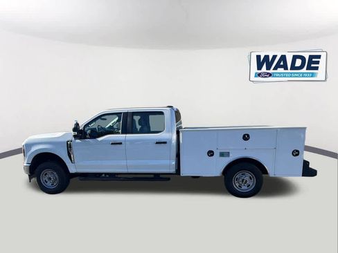 New 2025 Ford F250 XL w/ XL Driver Assist Package AWD/4WD image 8